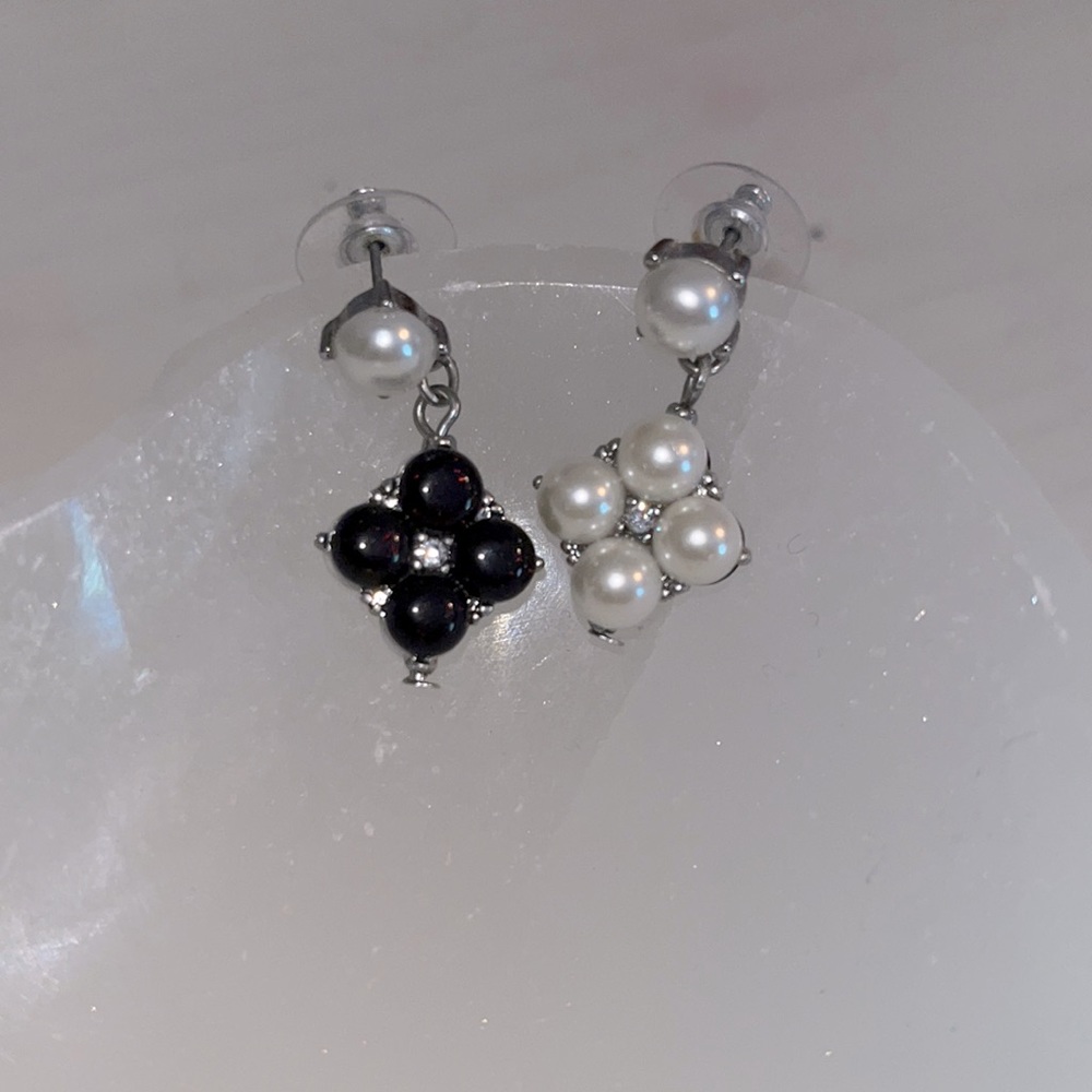 WHITE HOUSE BLACK MARKET Two Sides Pearl Dangle Earrings